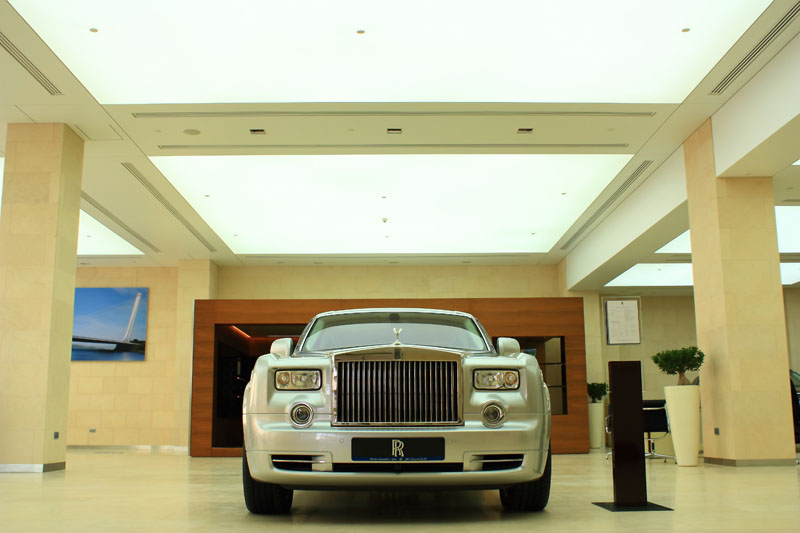 Rolls Royce Showroom – Qatar